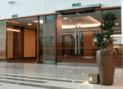 ���Besam��ʢ�Զ�ƽ���ţ����Besam��ʢ90�ȿ��Ż������Besam��ʢҽ��������,�Ϻ���ʢ�Զ����Ż�