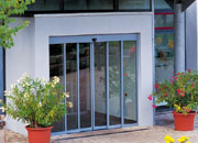 �׵��Զ���,�ص��Զ���